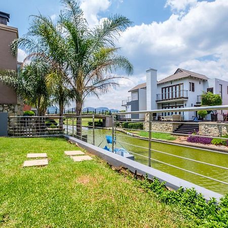 Lovely Home In Hartbeespoort Luaran gambar