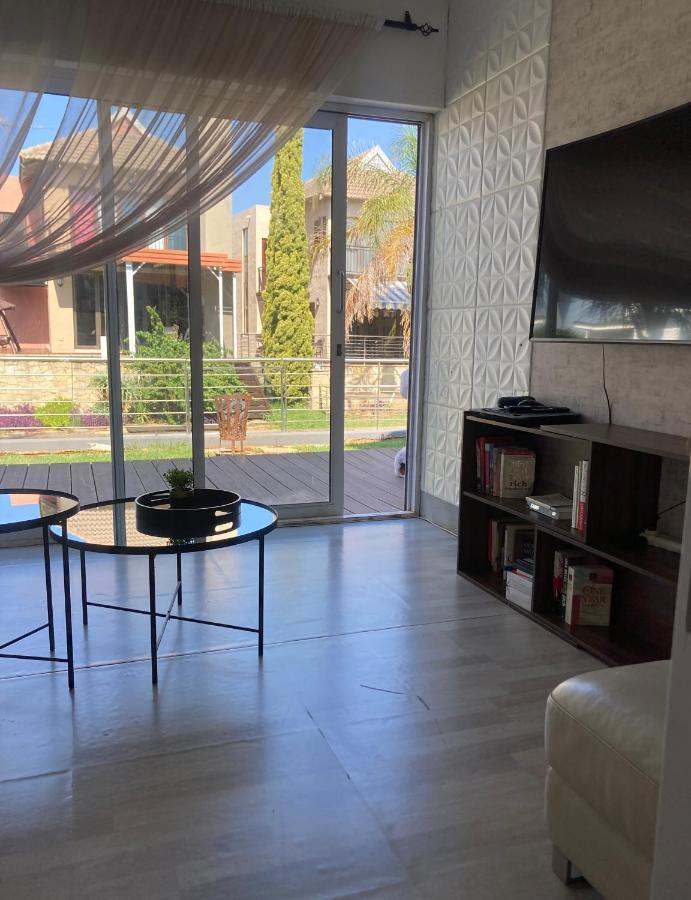 Lovely Home In Hartbeespoort Luaran gambar